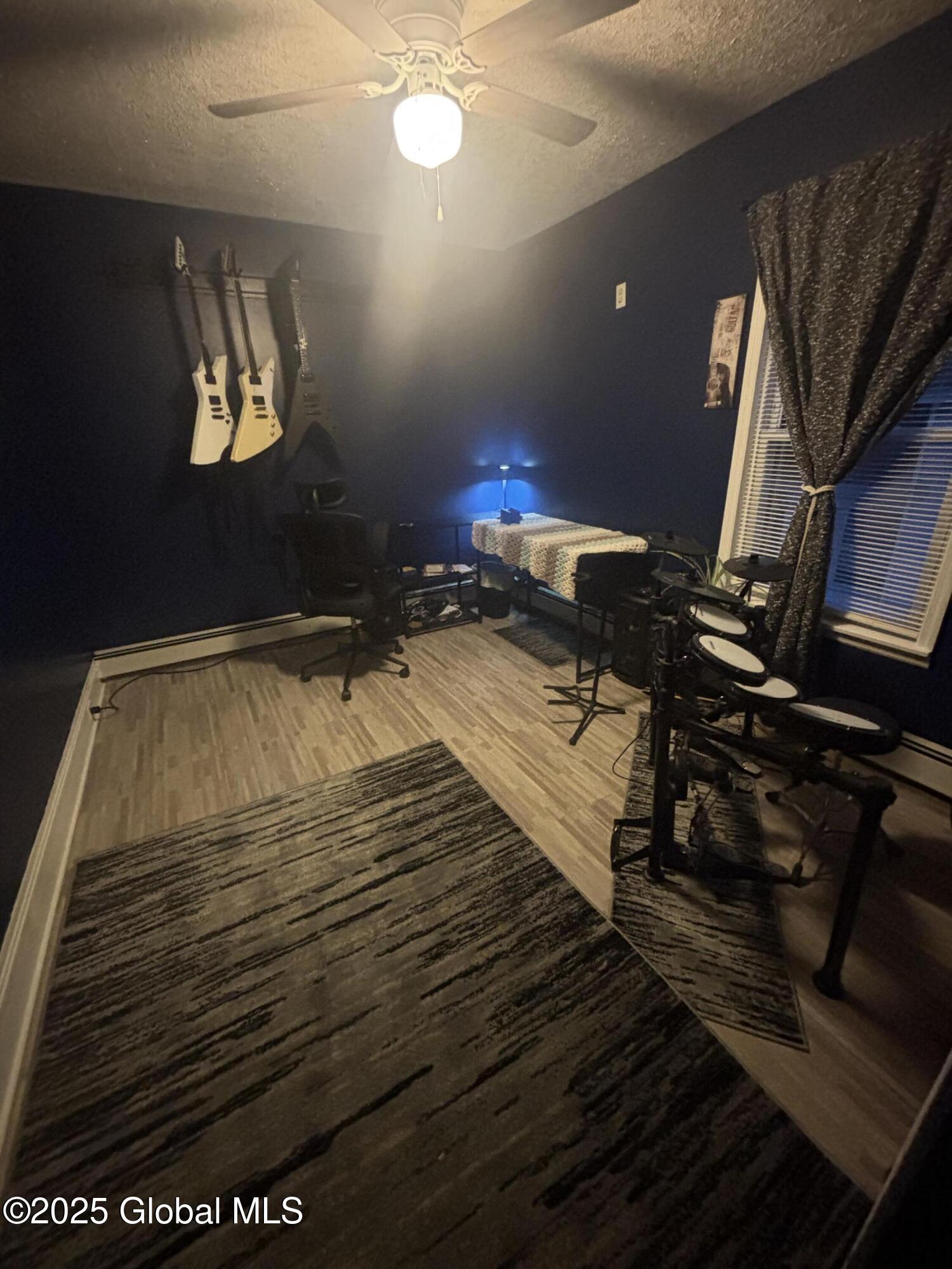 13 Hawk Street, Amsterdam, New York image 18