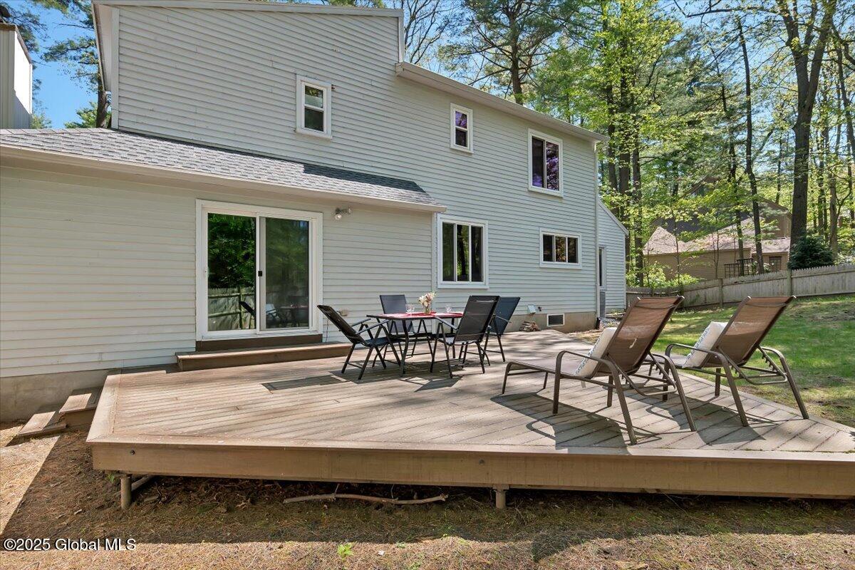 15 Westcrest Drive, Clifton Park, New York image 39