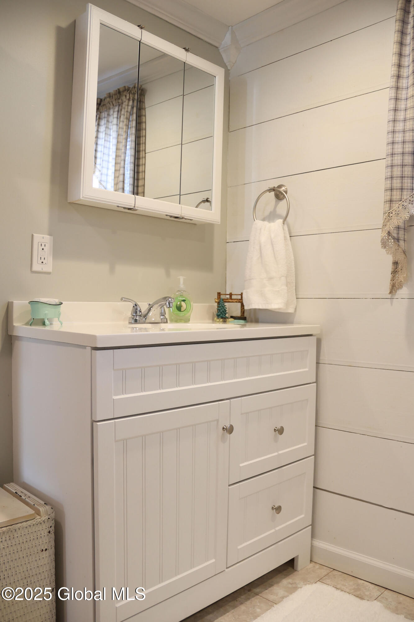 128 Burgoyne Road Road, Ticonderoga, New York image 37
