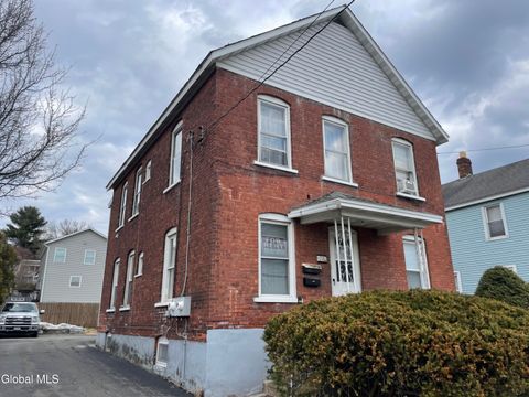 Multifamily For Sale - 200 Saratoga Avenue<br/> Mechanicville, NY 12118