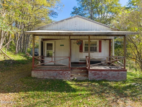 Photo of 101 Clapper Hollow Road, CHARLOTTEVILLE, NY 12036 (MLS # 202628086)