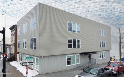 Photo of 33 Center Street #3D, Albany, NY 12204 (MLS # 202613315)