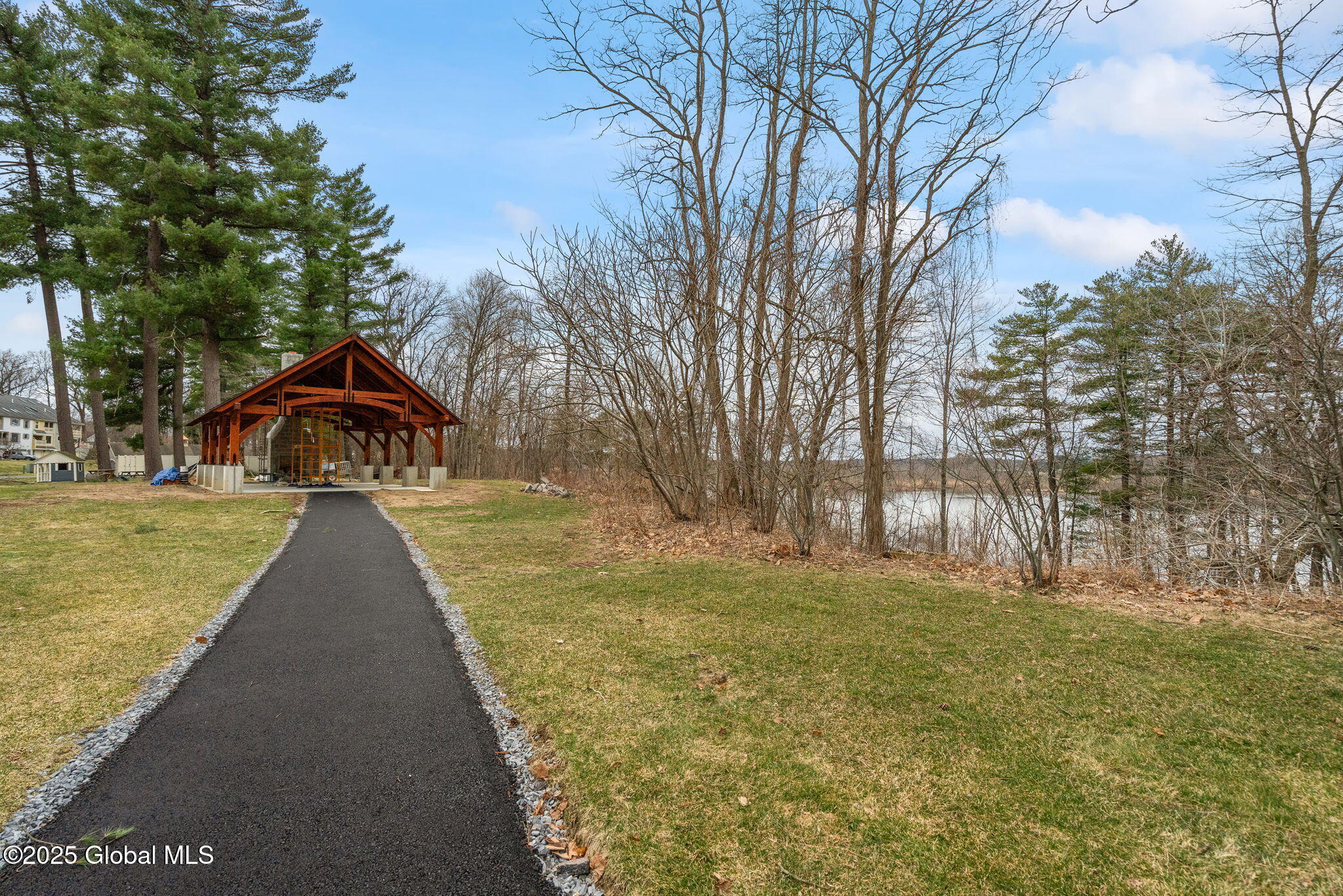 20 Vallera Road, Saratoga Springs, New York image 41