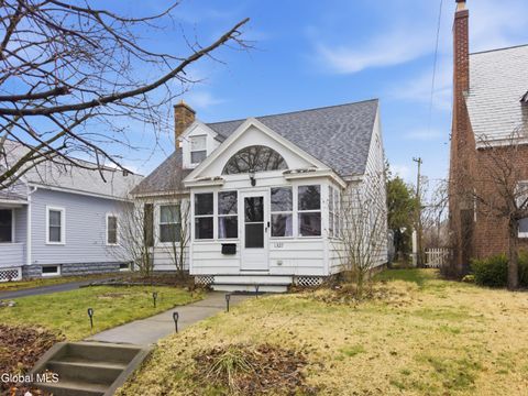 Photo of 1327 Baker Avenue, Schenectady, NY 12309 (MLS # 202614803)