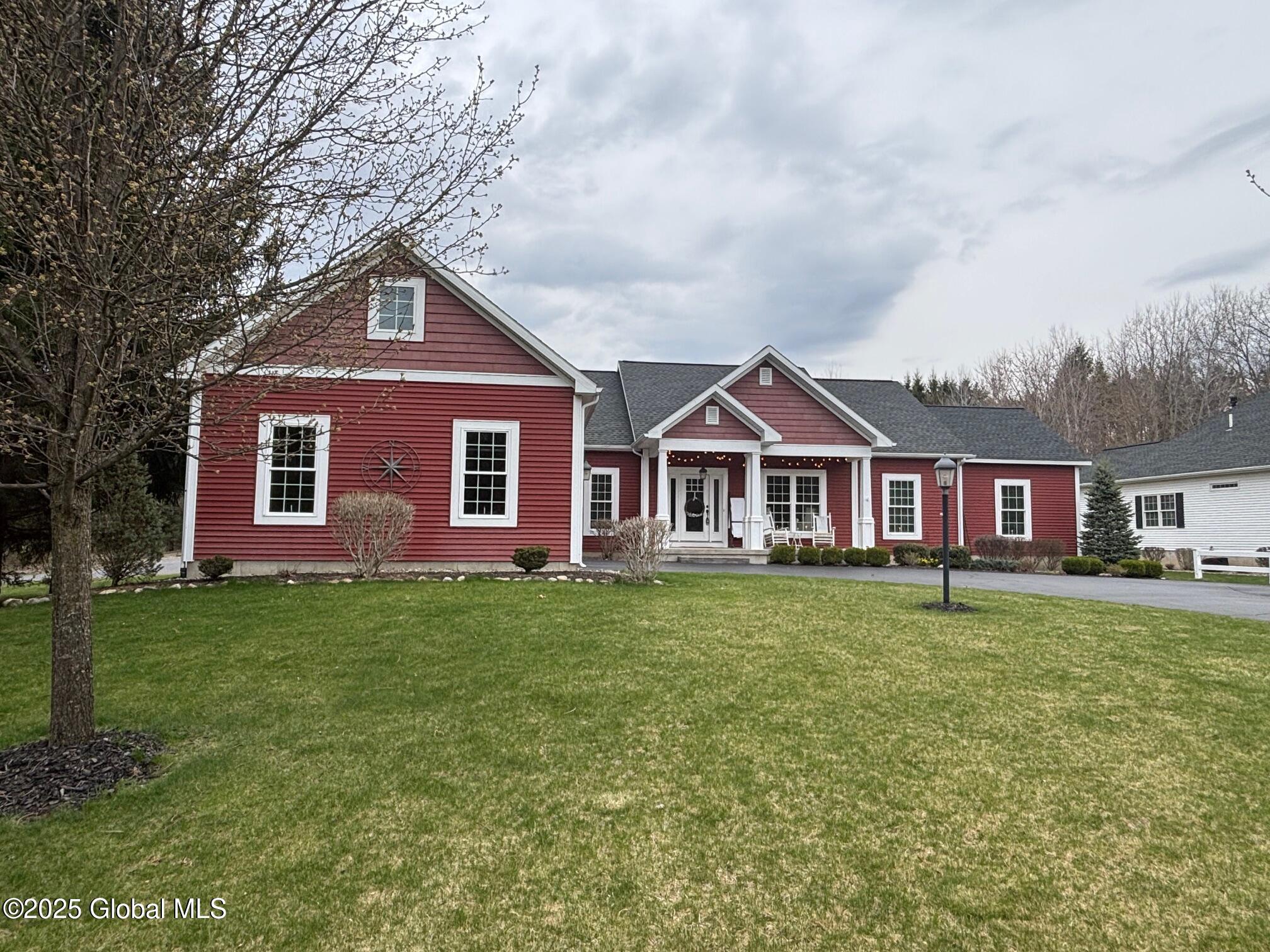 6 Balsam Way, Clifton Park, New York image 3