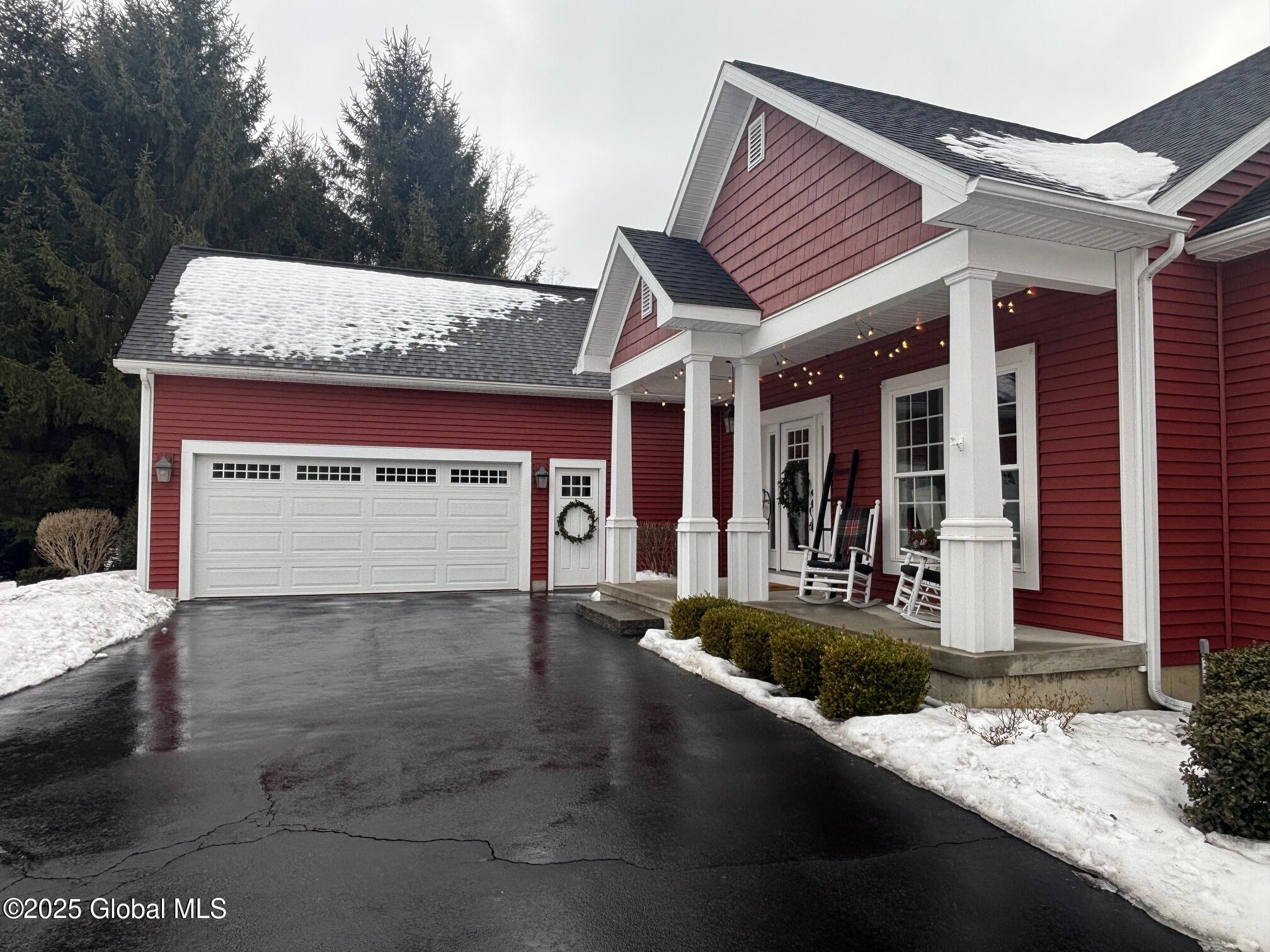 6 Balsam Way, Clifton Park, New York image 3