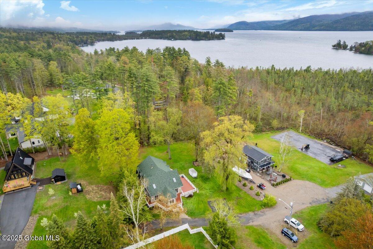 11 Cotton Court, Diamond Point, New York image 6