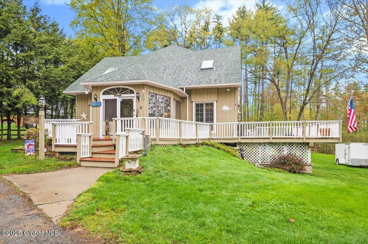 11 Cotton Court, Diamond Point, New York image 3