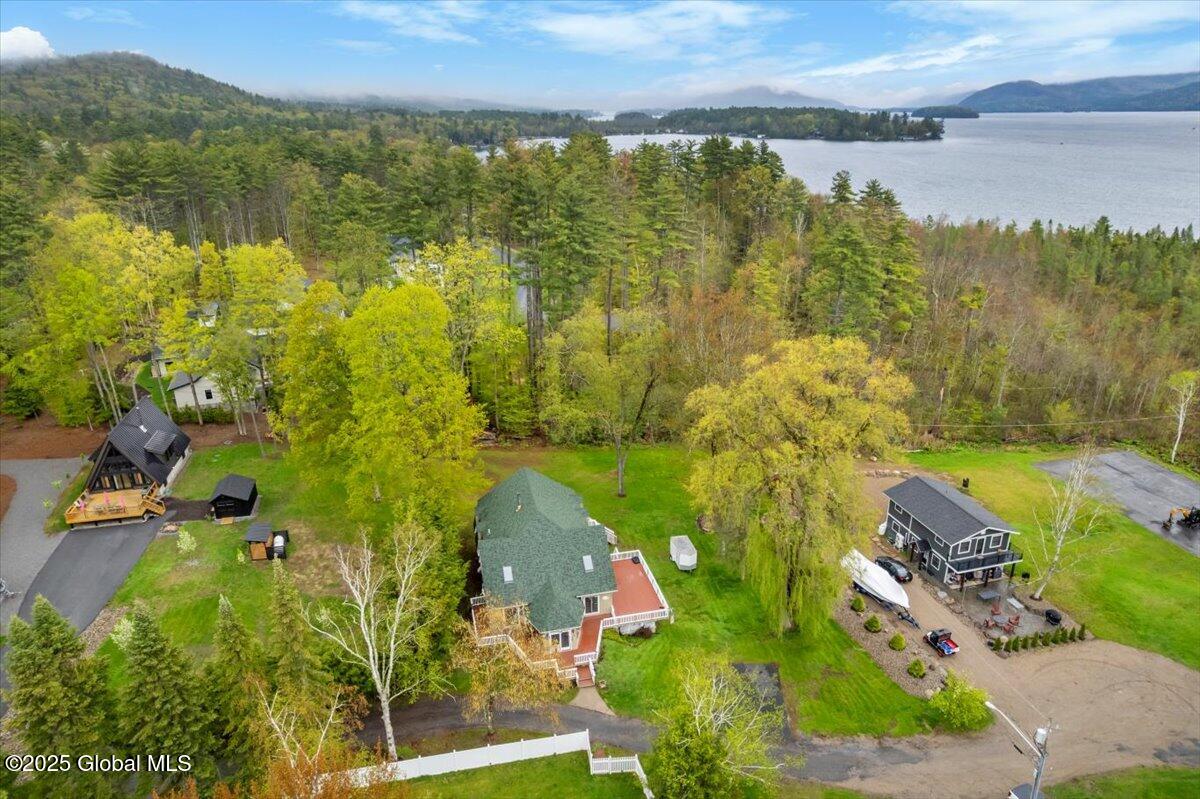 11 Cotton Court, Diamond Point, New York image 2