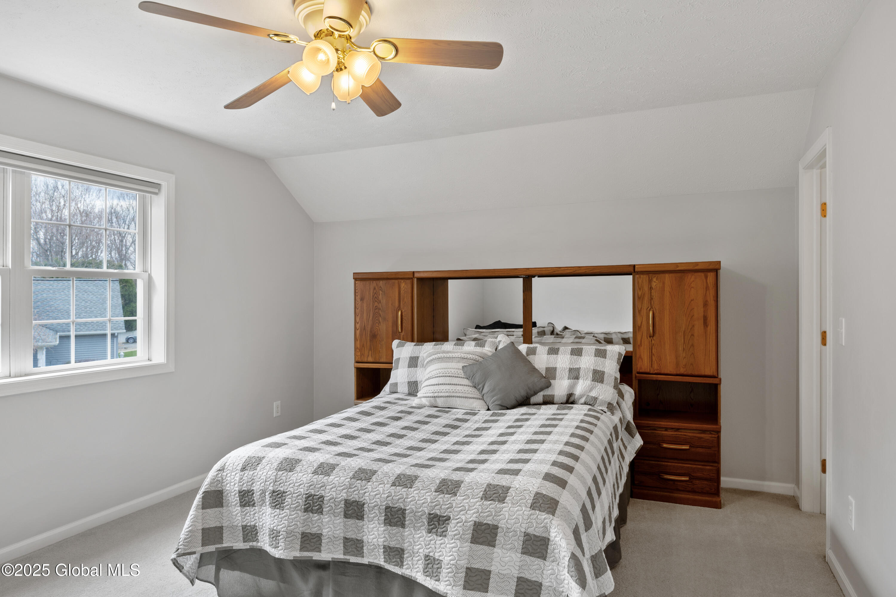 20 Aldershoot Road, Albany, New York image 33