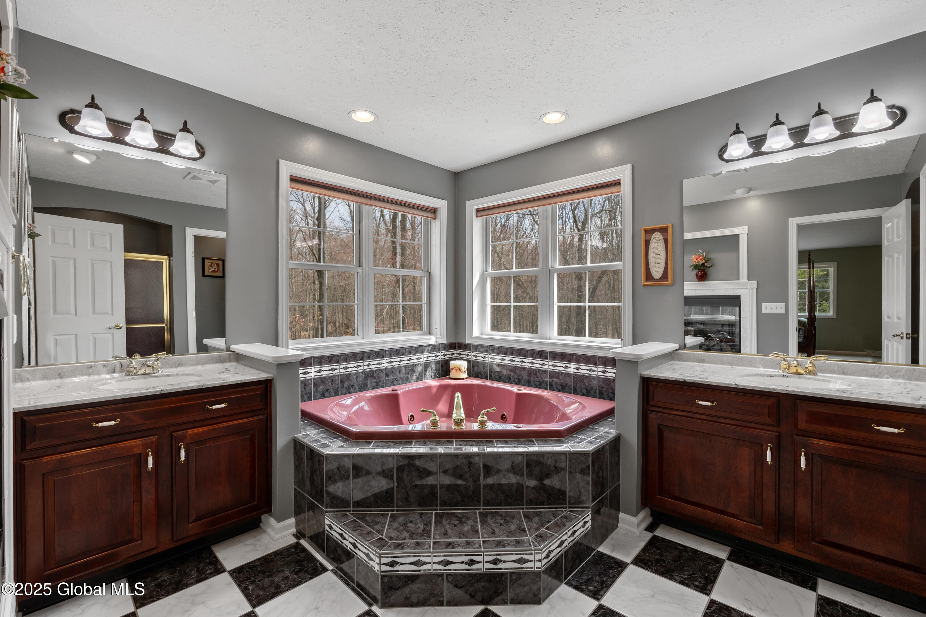 20 Aldershoot Road, Albany, New York image 29