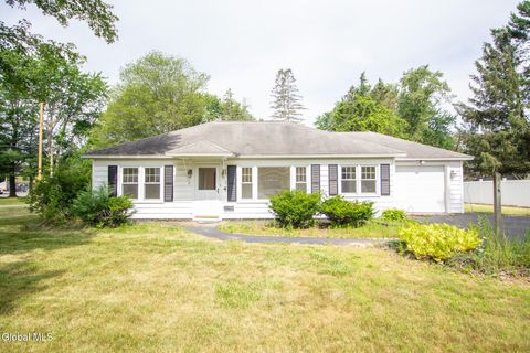 Photo of 4 Weiser Street, Glenmont, NY 12077 (MLS # 202617386)