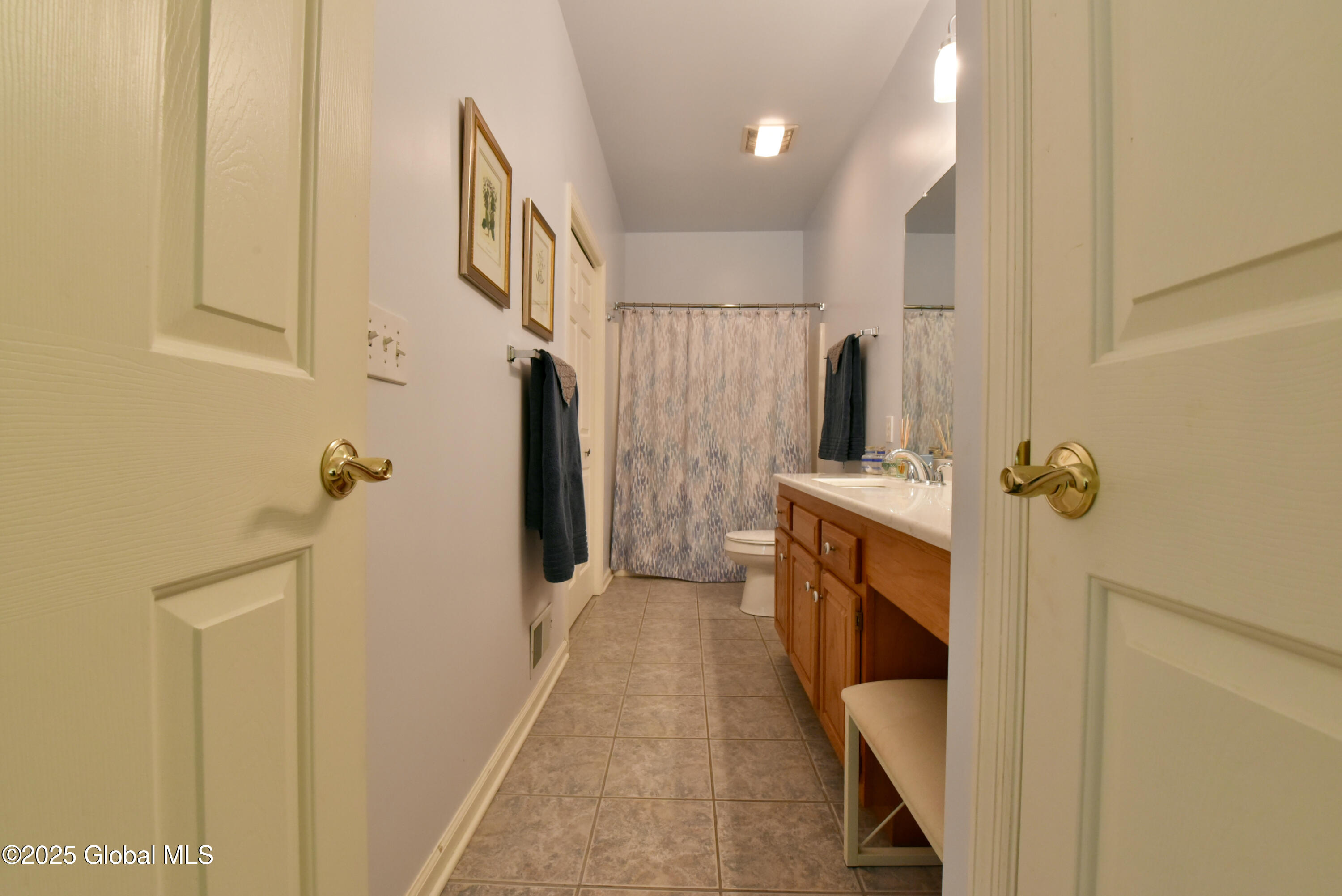 15 Kerry Court, Saratoga Springs, New York image 22