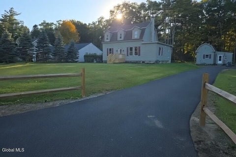 Photo of 161 Maple Avenue, Glenville, NY 12302 (MLS # 202628169)