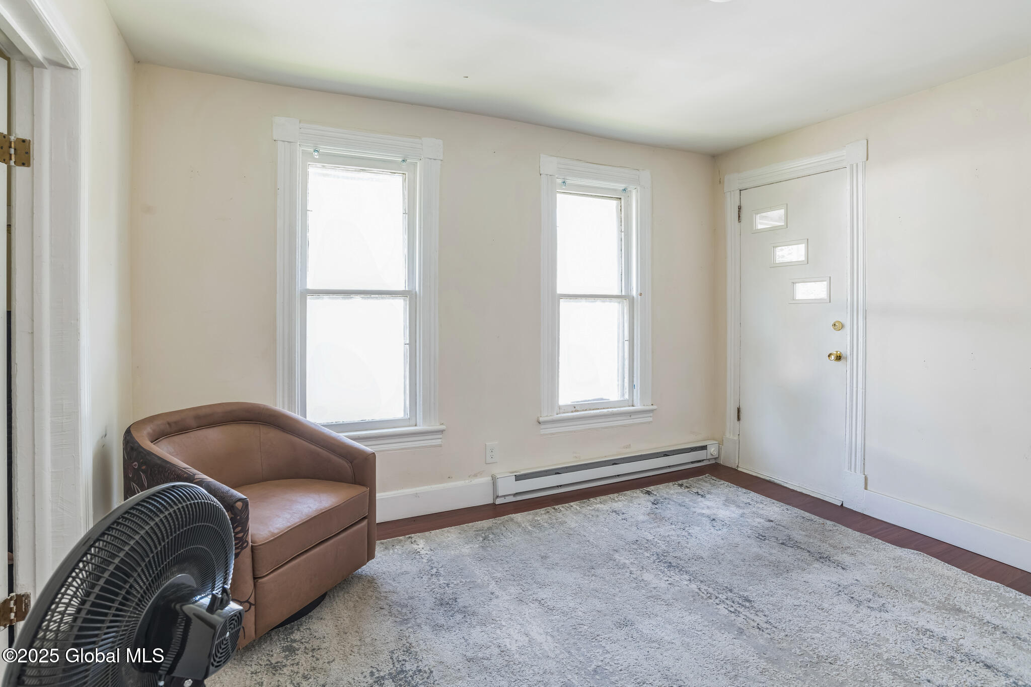 32 Walnut Street, Gloversville, New York image 5