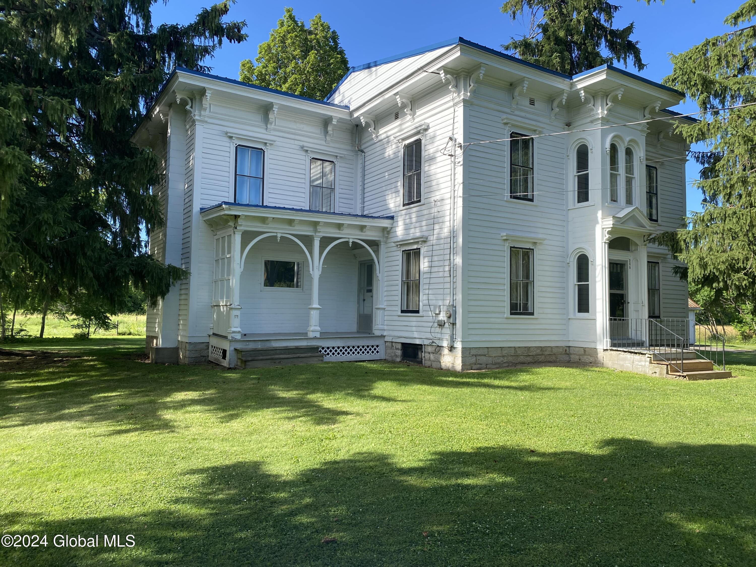 246 Vandeusenville Road, Canajoharie, New York image 1