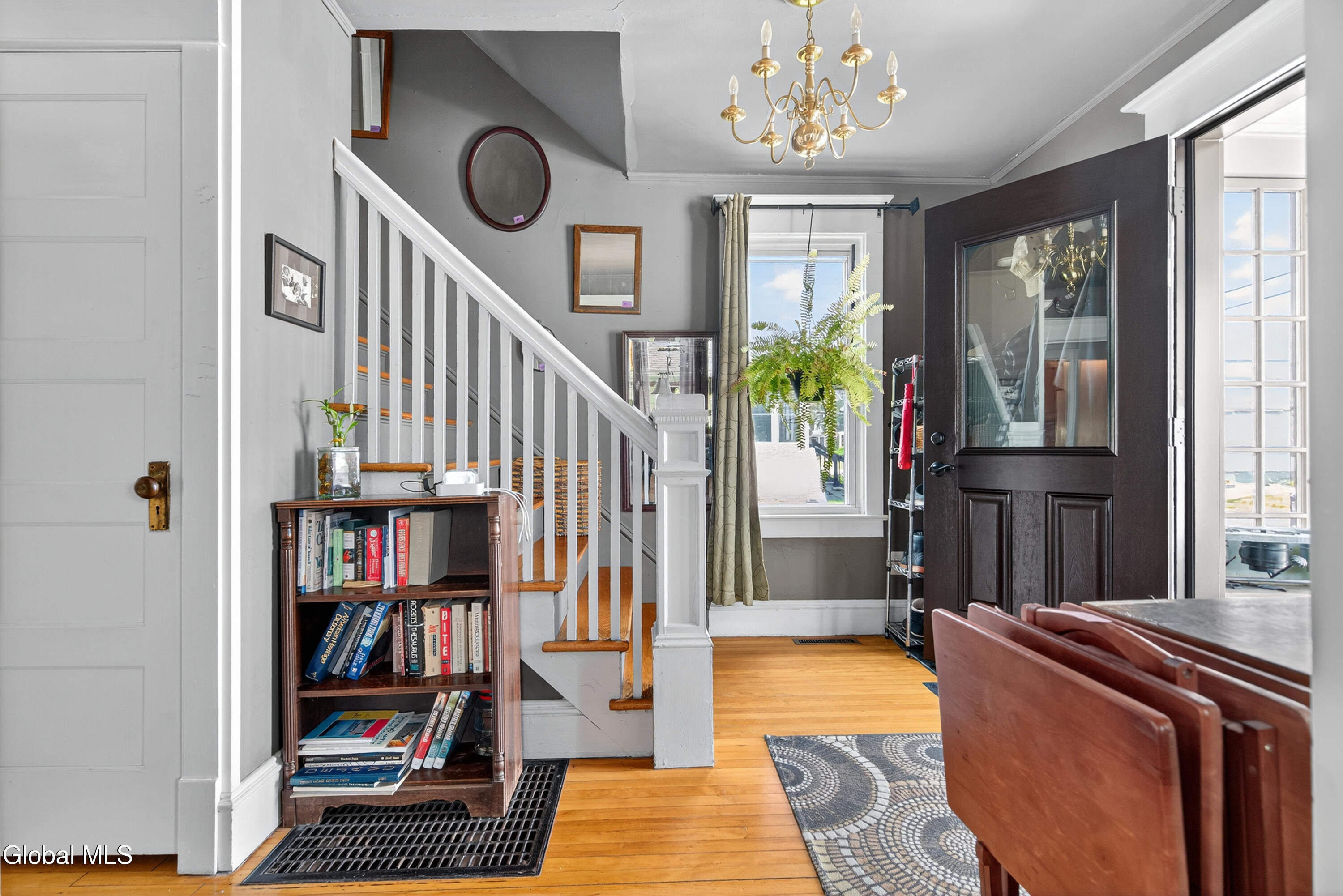 Scotia, New York 12302, United States, 3 Bedrooms Bedrooms, ,2 BathroomsBathrooms,Residential,Pending,187598