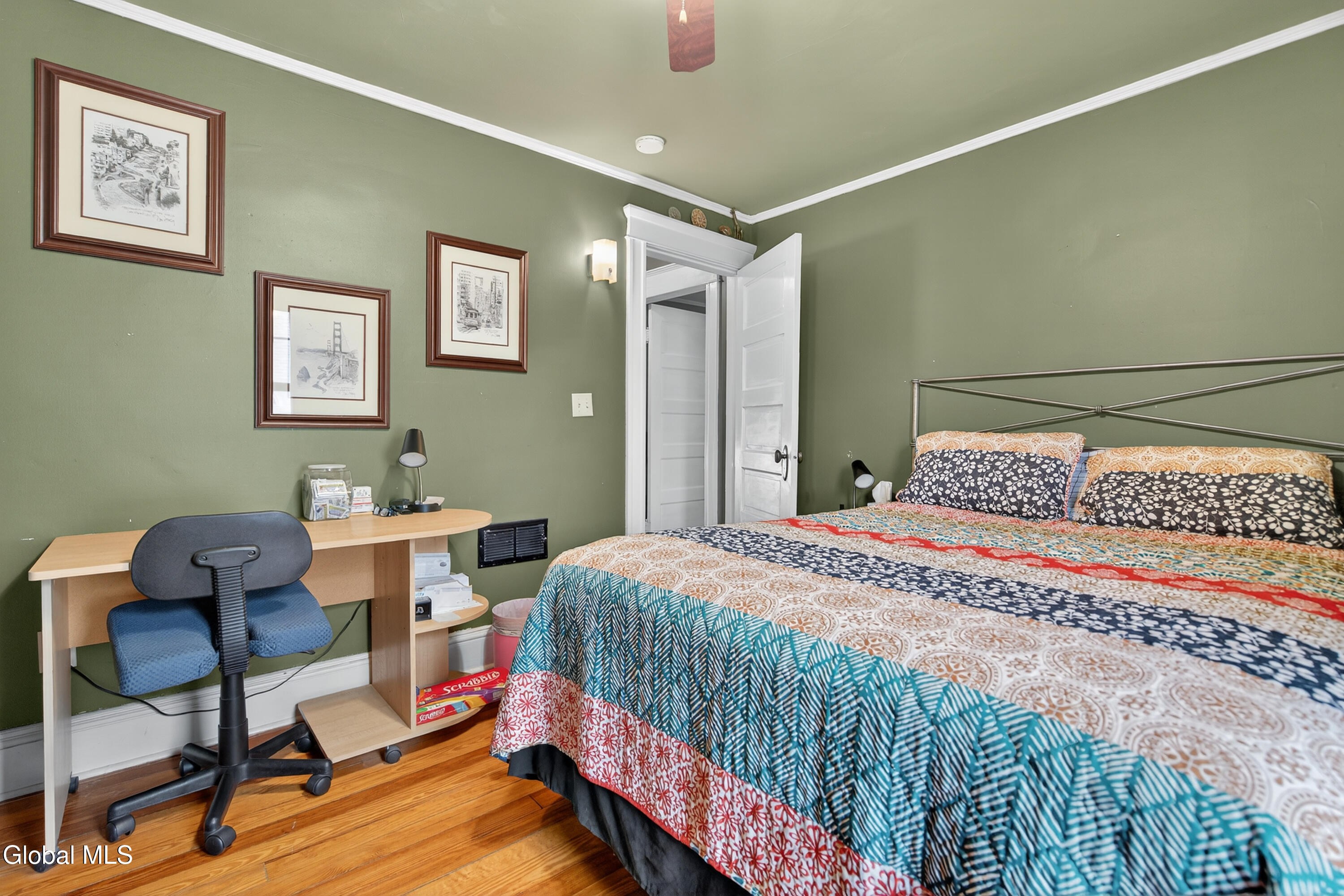 Scotia, New York 12302, United States, 3 Bedrooms Bedrooms, ,2 BathroomsBathrooms,Residential,Pending,187598