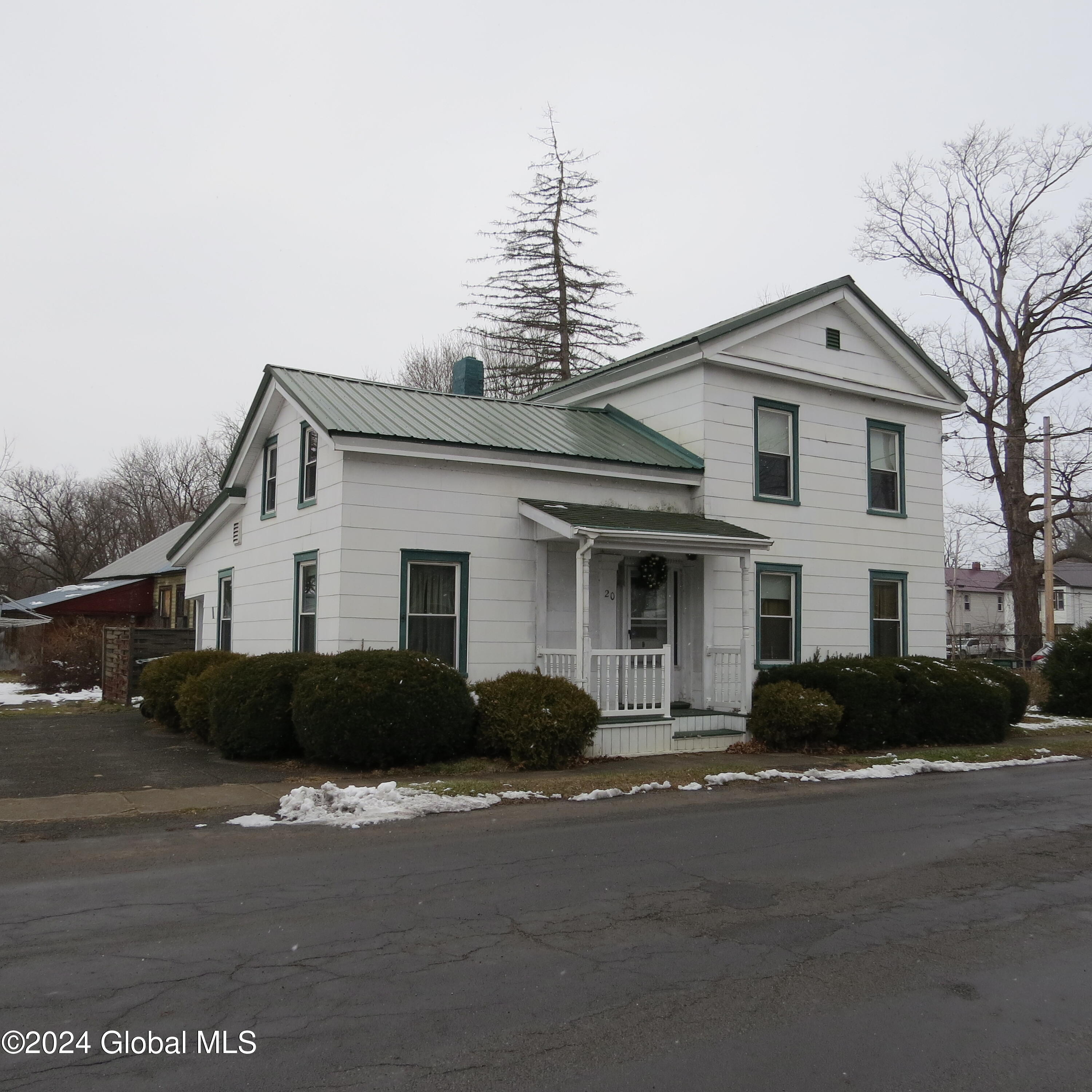 20 Franklin Street, Fultonville, New York image 3