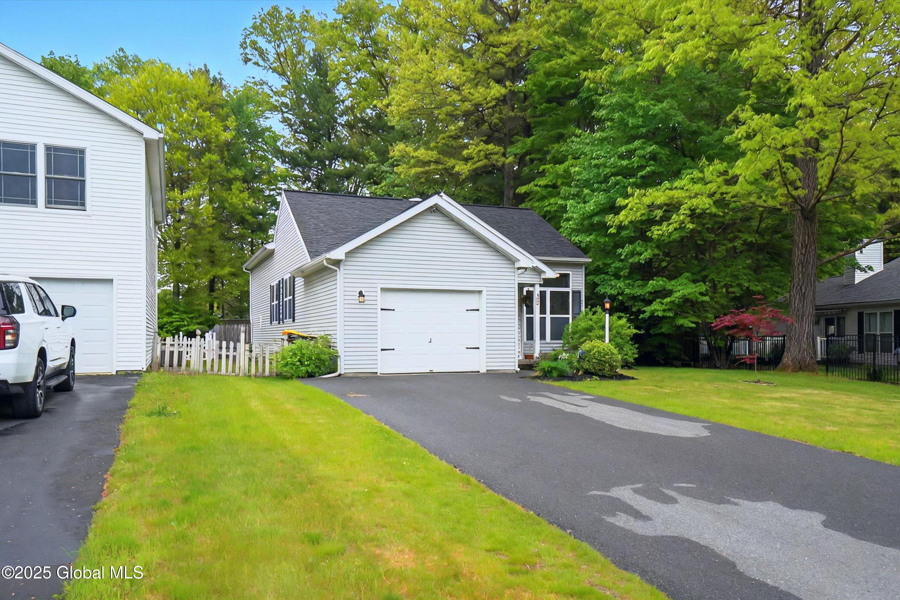 324 Meadowlark Drive, Ballston Spa, New York image 44