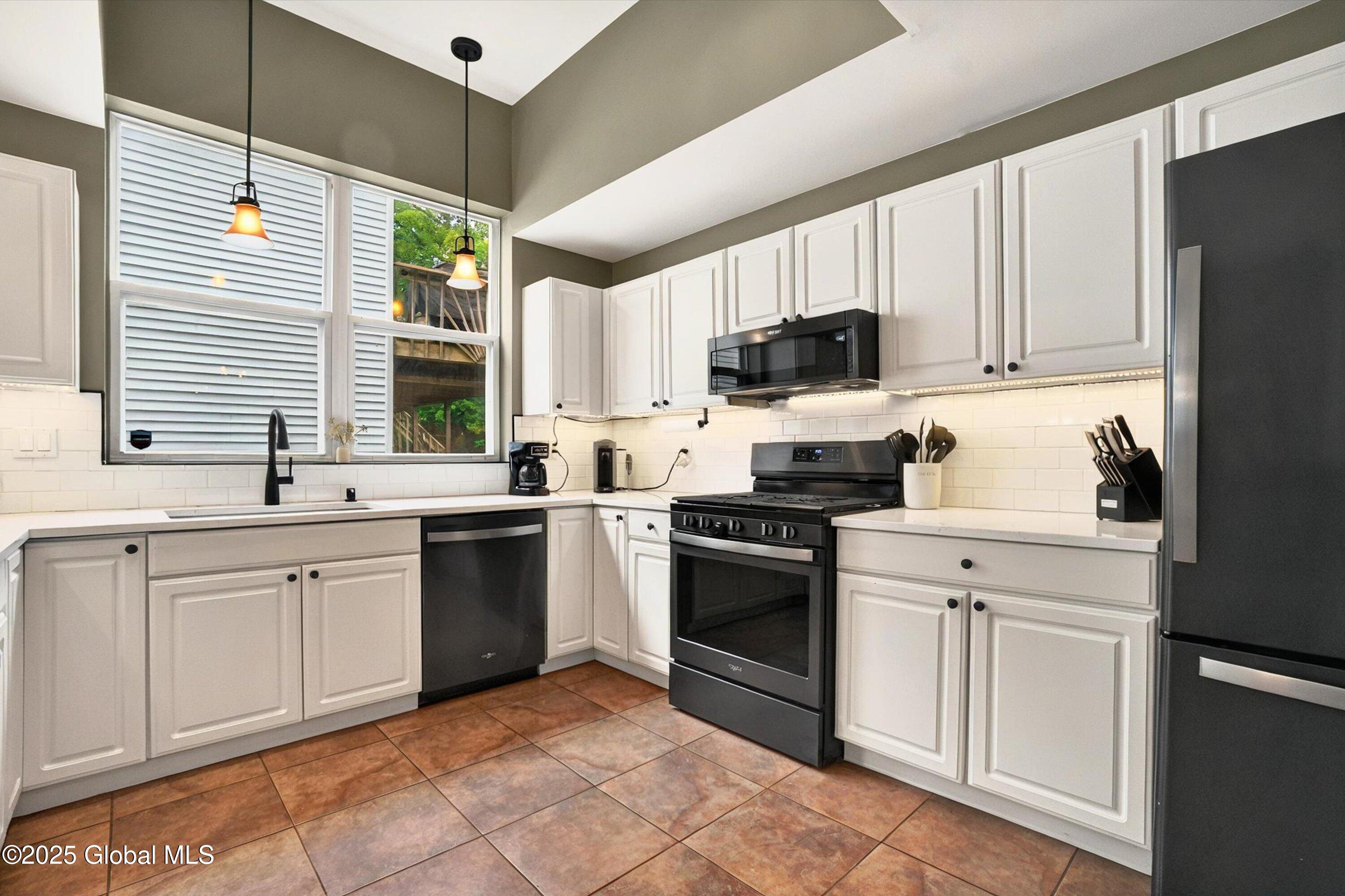 324 Meadowlark Drive, Ballston Spa, New York image 17