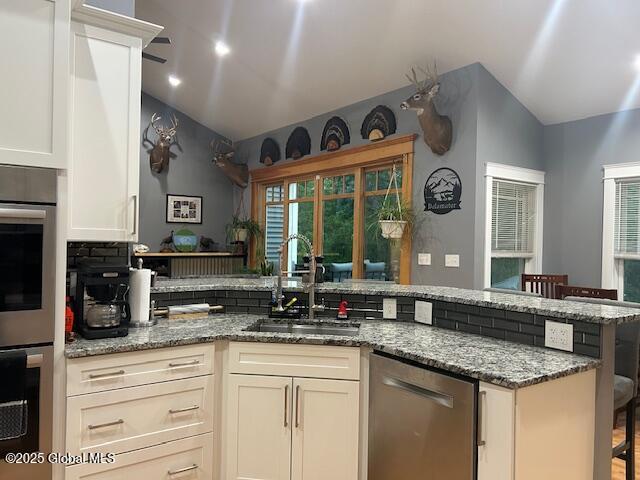 23 Plumadore Drive, Troy, New York image 22