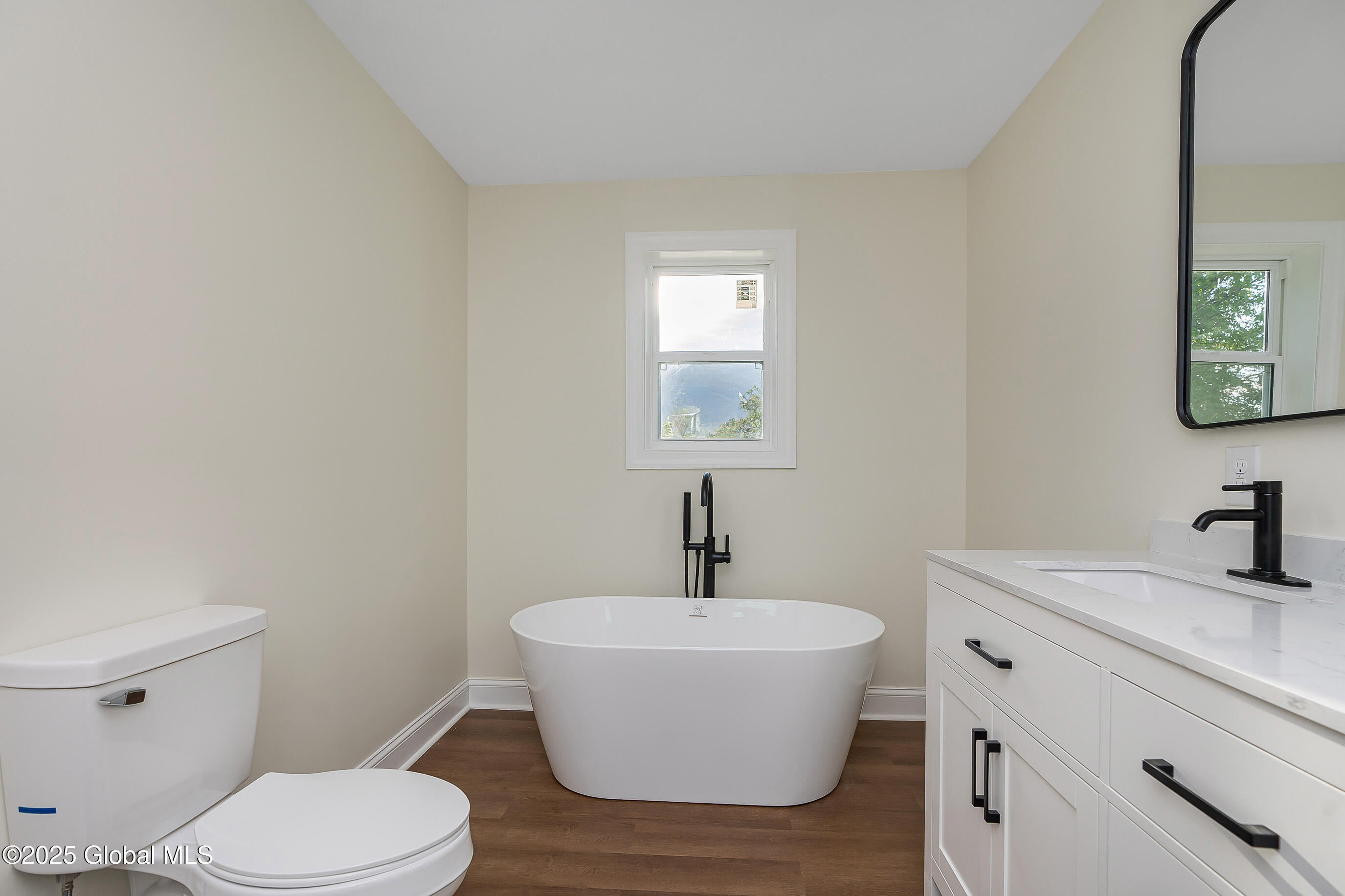 213 8th Avenue, Watervliet, New York image 23