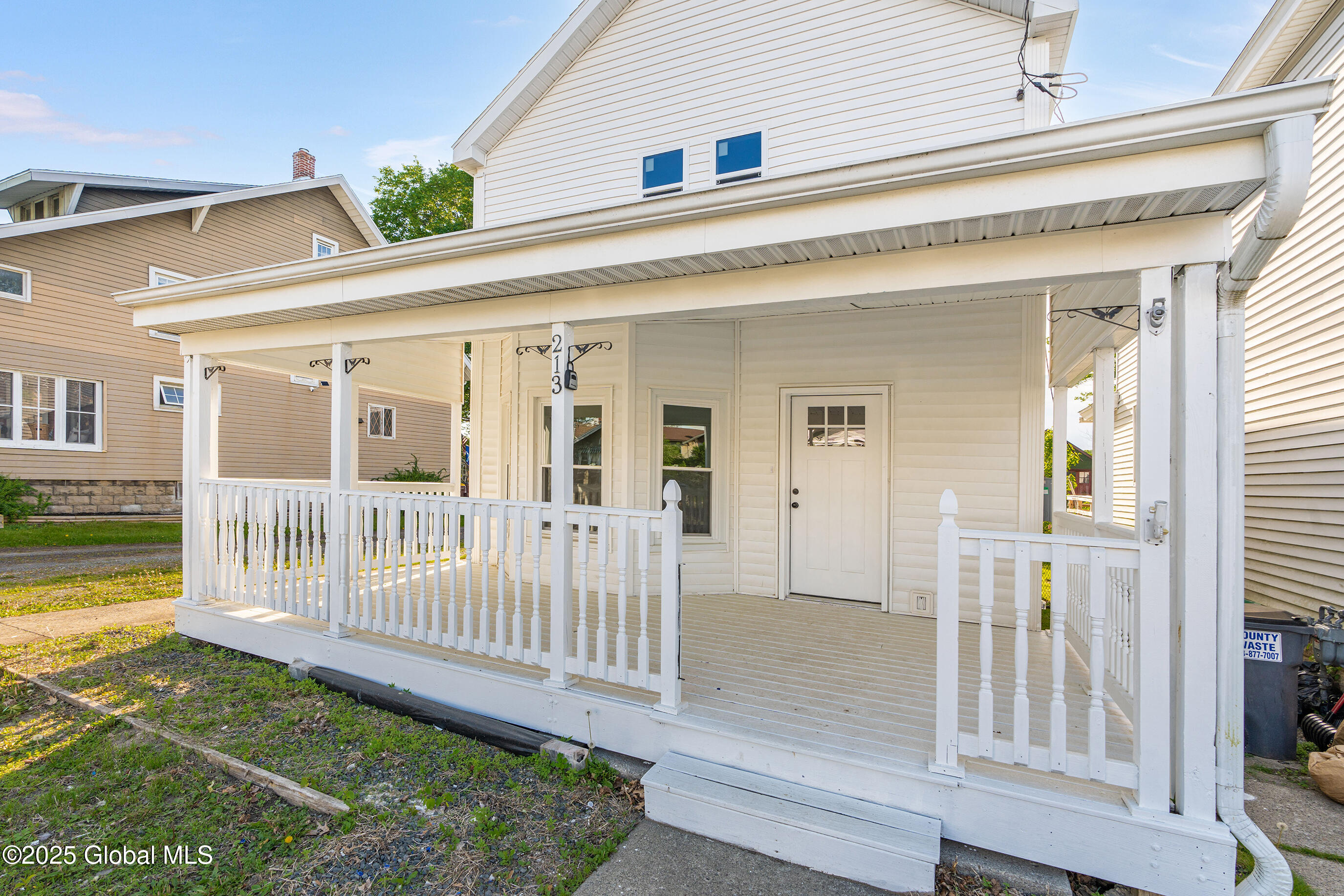 213 8th Avenue, Watervliet, New York image 2
