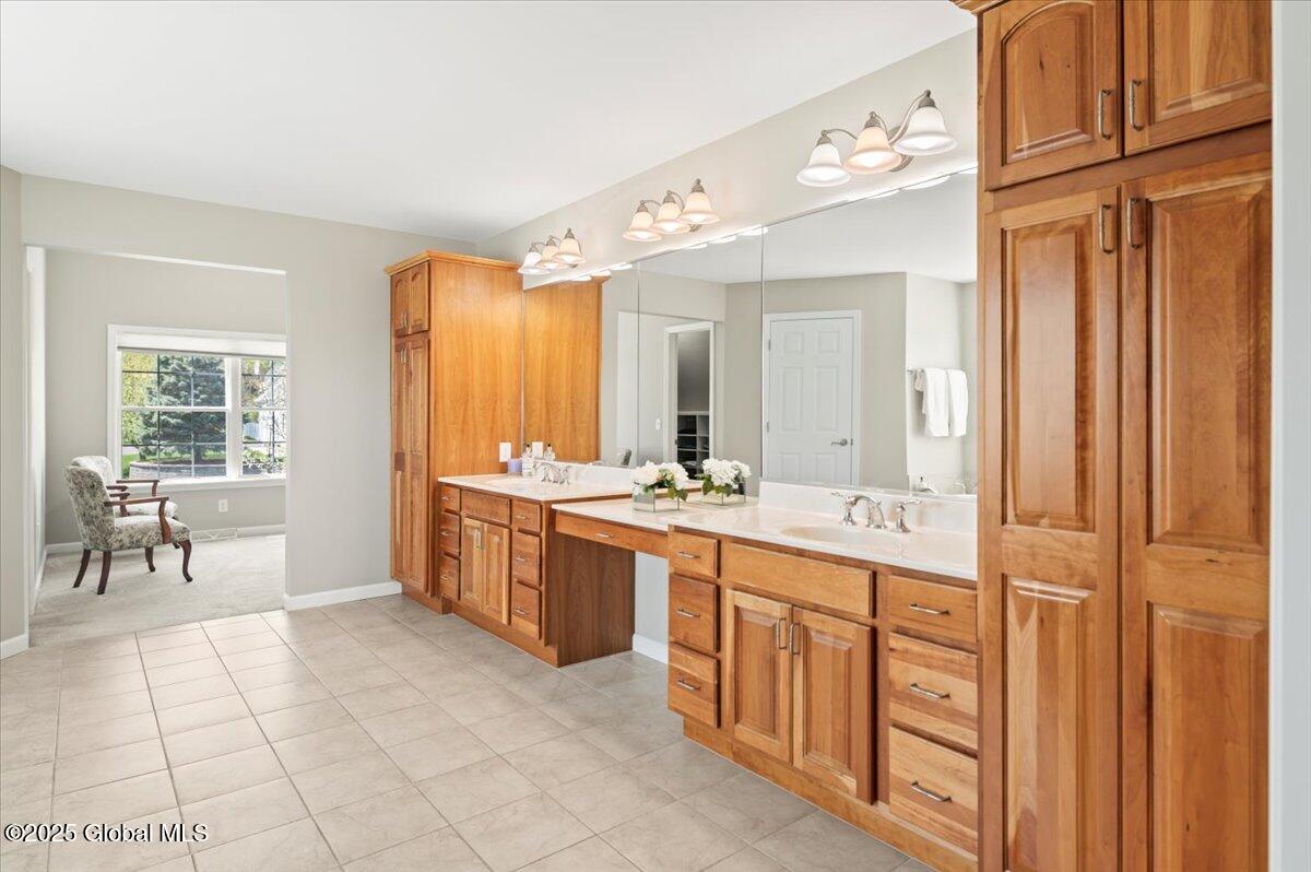 2 Dynamo Court, Niskayuna, New York image 27