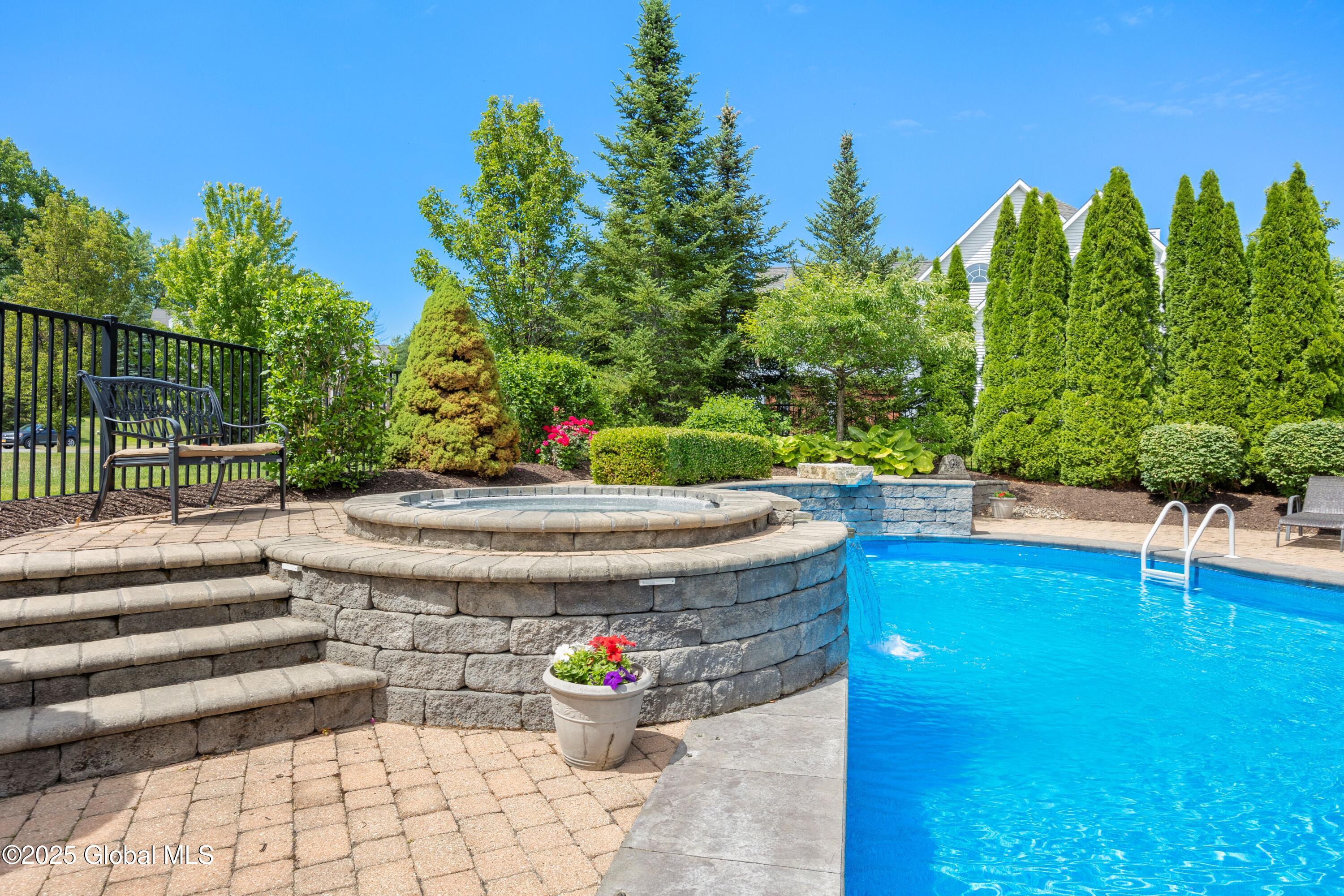 2 Dynamo Court, Niskayuna, New York image 46