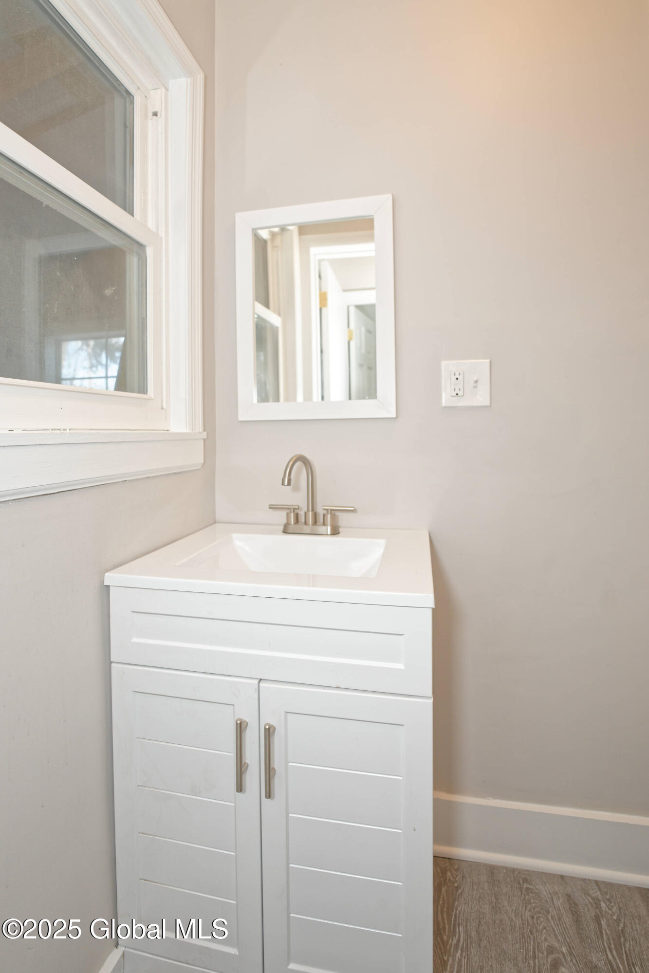 39 Ver Planck Street, Albany, New York image 25