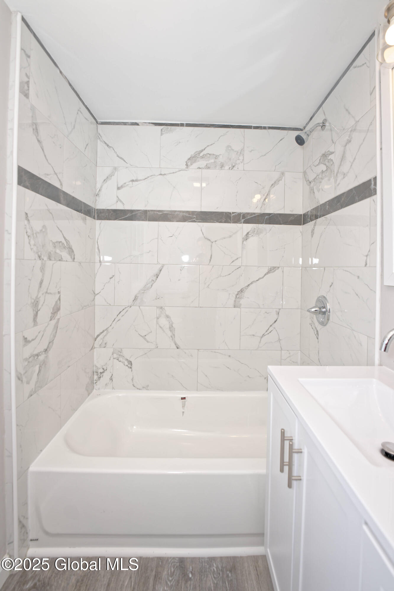 39 Ver Planck Street, Albany, New York image 27