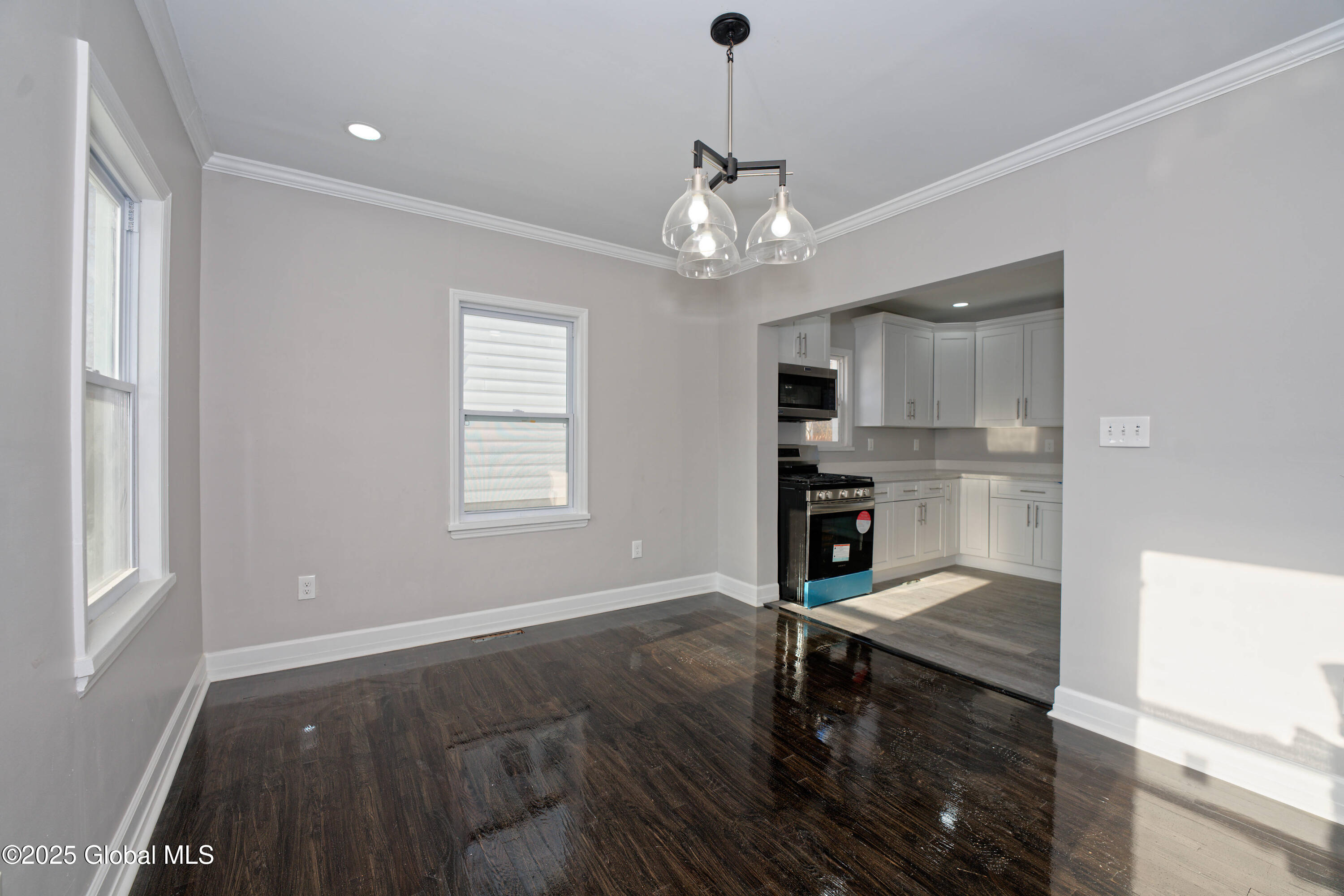 39 Ver Planck Street, Albany, New York image 11