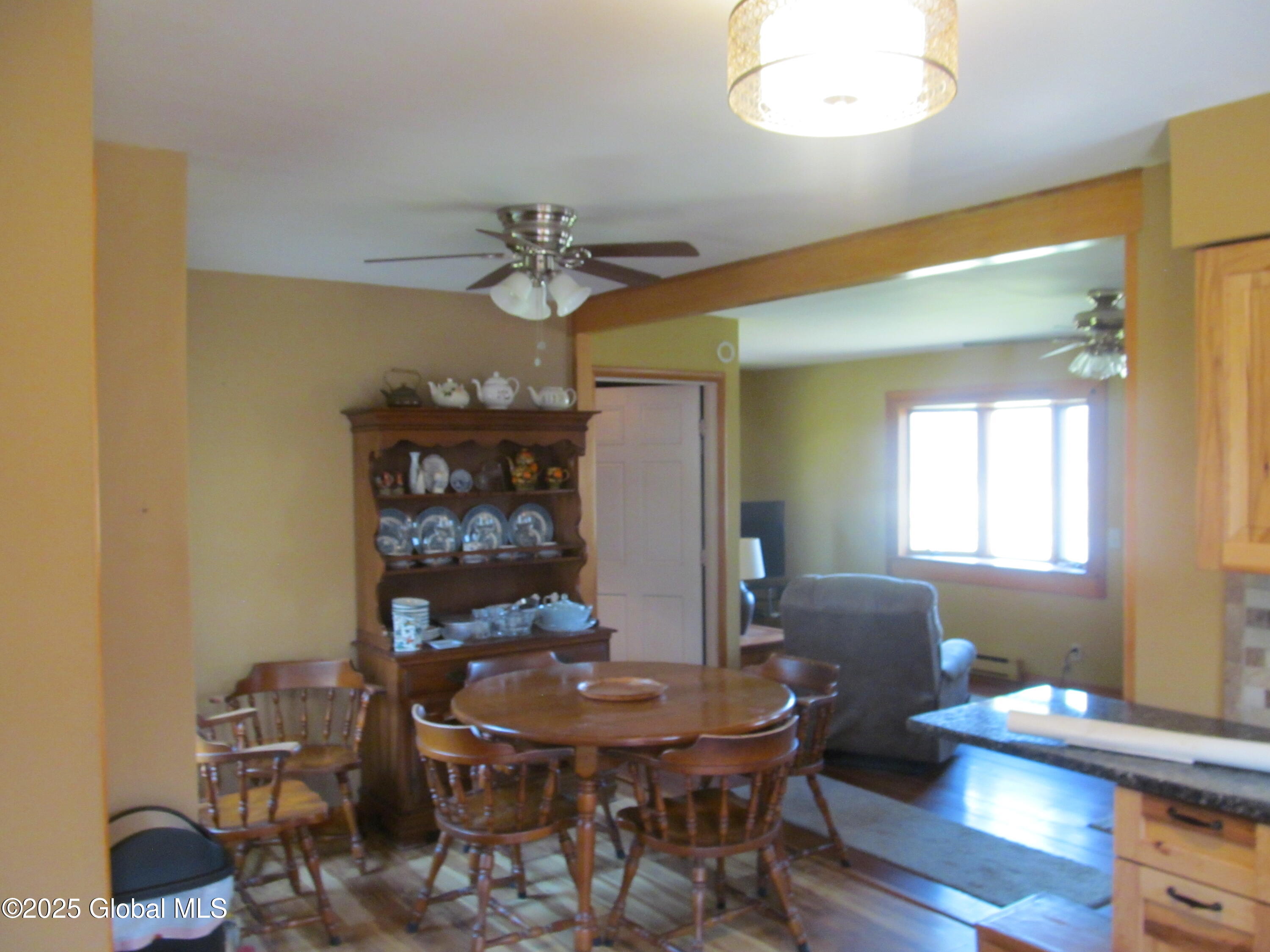 18 Thomson Road, Greenwich, New York image 7