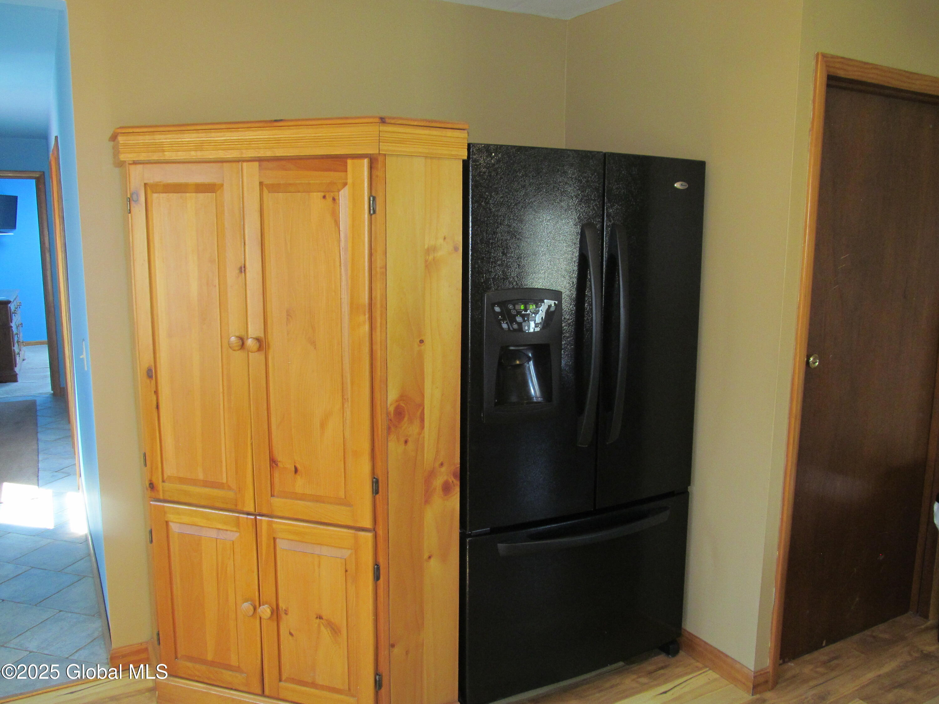 18 Thomson Road, Greenwich, New York image 5