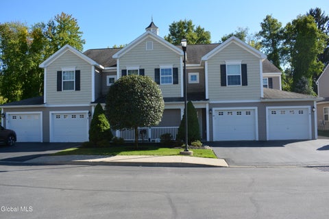 Townhouse For Sale - 48 Treasures Place<br/> Queensbury, NY 12804