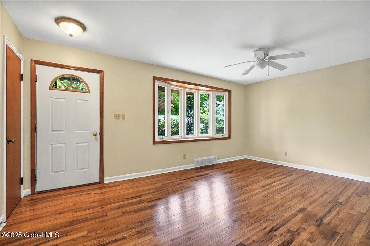 3 Hillandale Drive, Ballston Lake, New York image 5