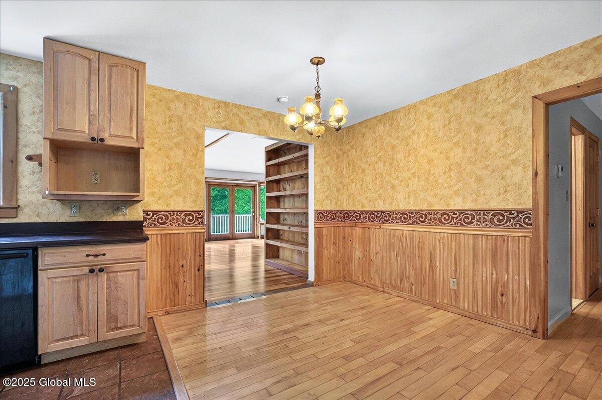 3 Hillandale Drive, Ballston Lake, New York image 9