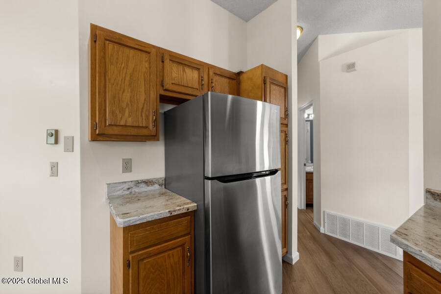 17 Malibu Hill, Rensselaer, New York image 11