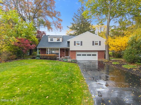 Photo of 2505 Whamer Lane, Niskayuna, NY 12309 (MLS # 202529238)
