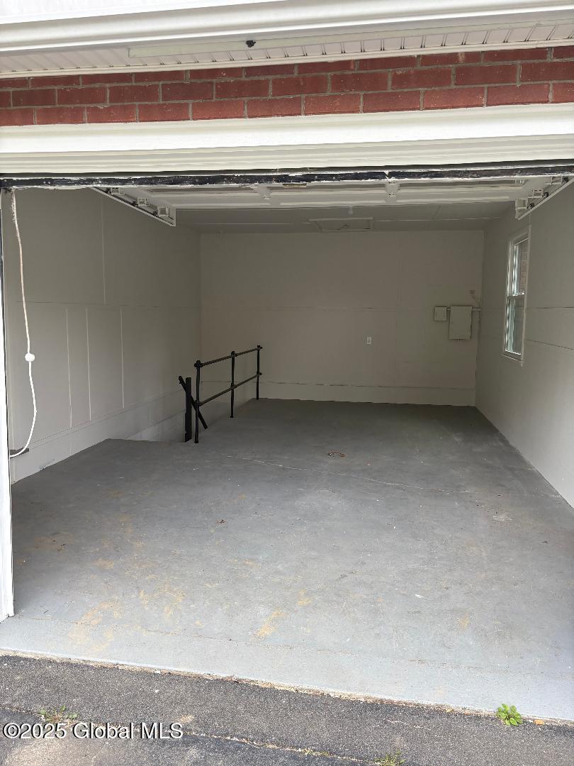 120 Brunswick Road, Troy, New York image 7