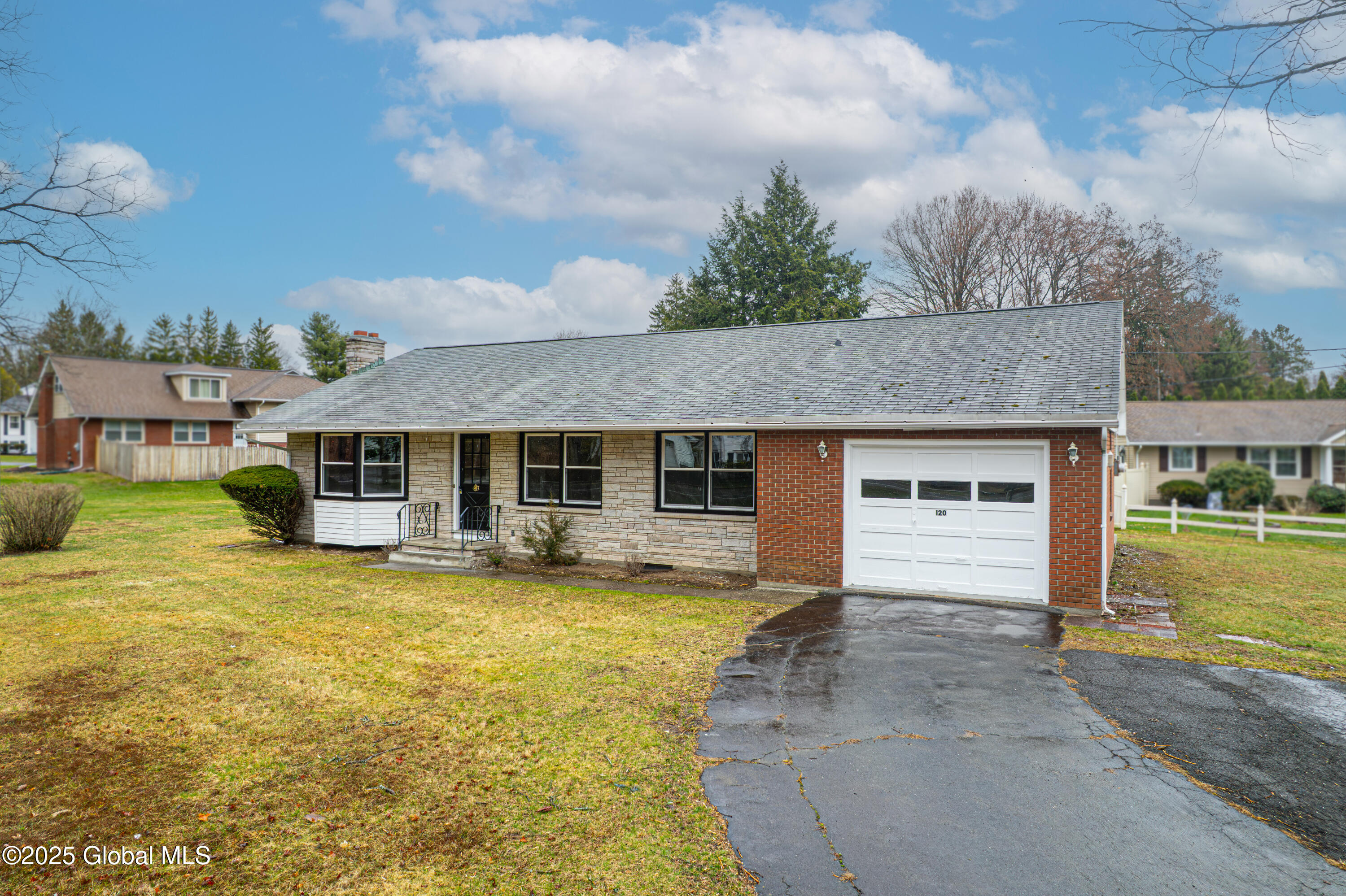 120 Brunswick Road, Troy, New York image 1