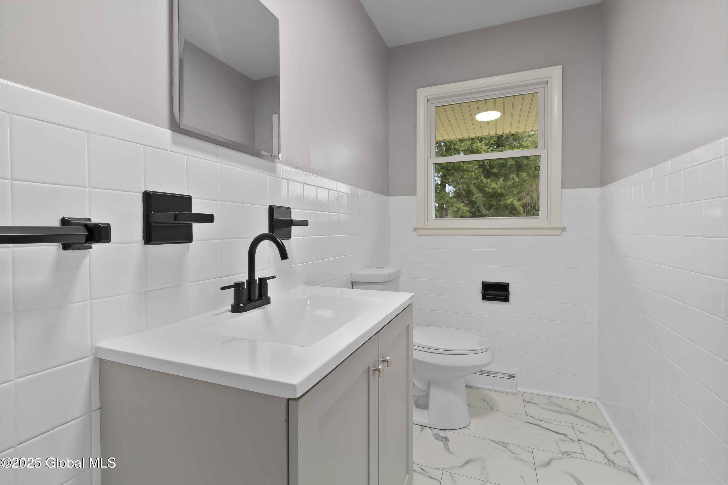120 Brunswick Road, Troy, New York image 18