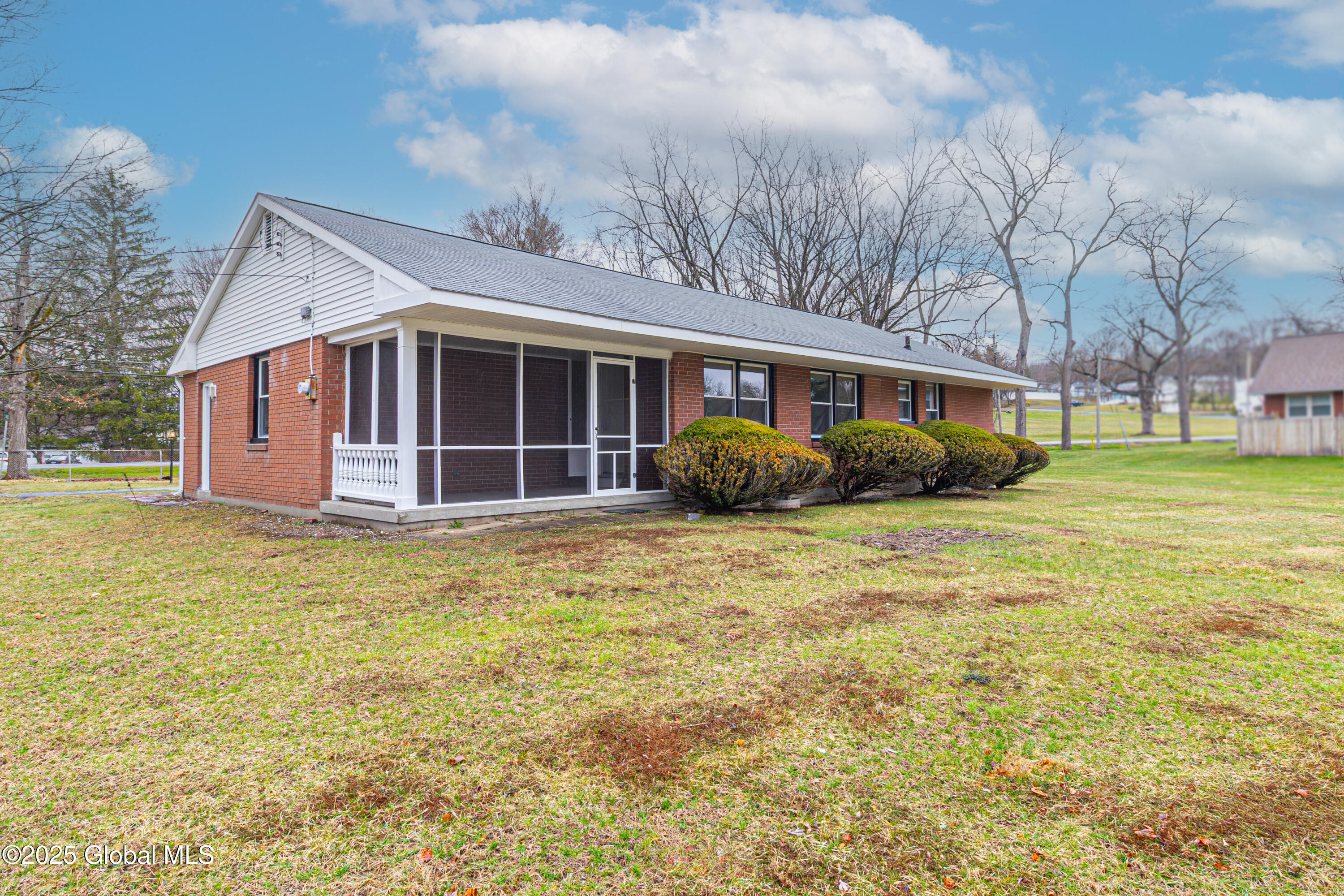 120 Brunswick Road, Troy, New York image 22