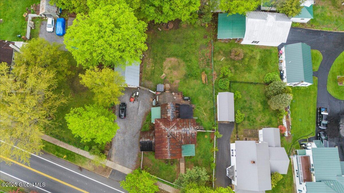 209 Lake Avenue, Lake Luzerne, New York image 33