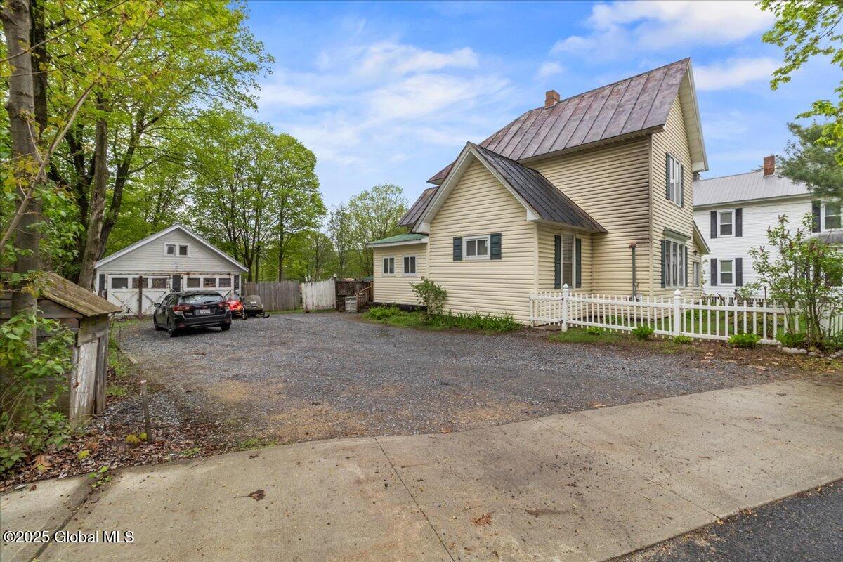 209 Lake Avenue, Lake Luzerne, New York image 2