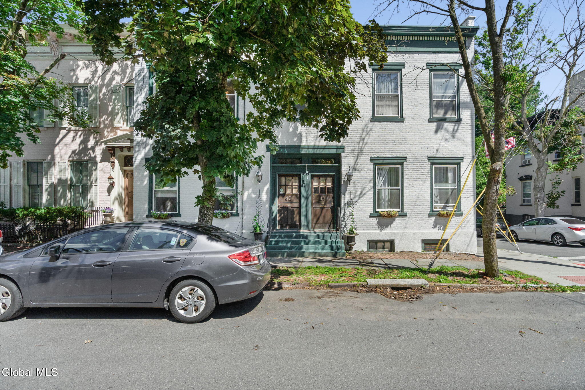 45 Front Street