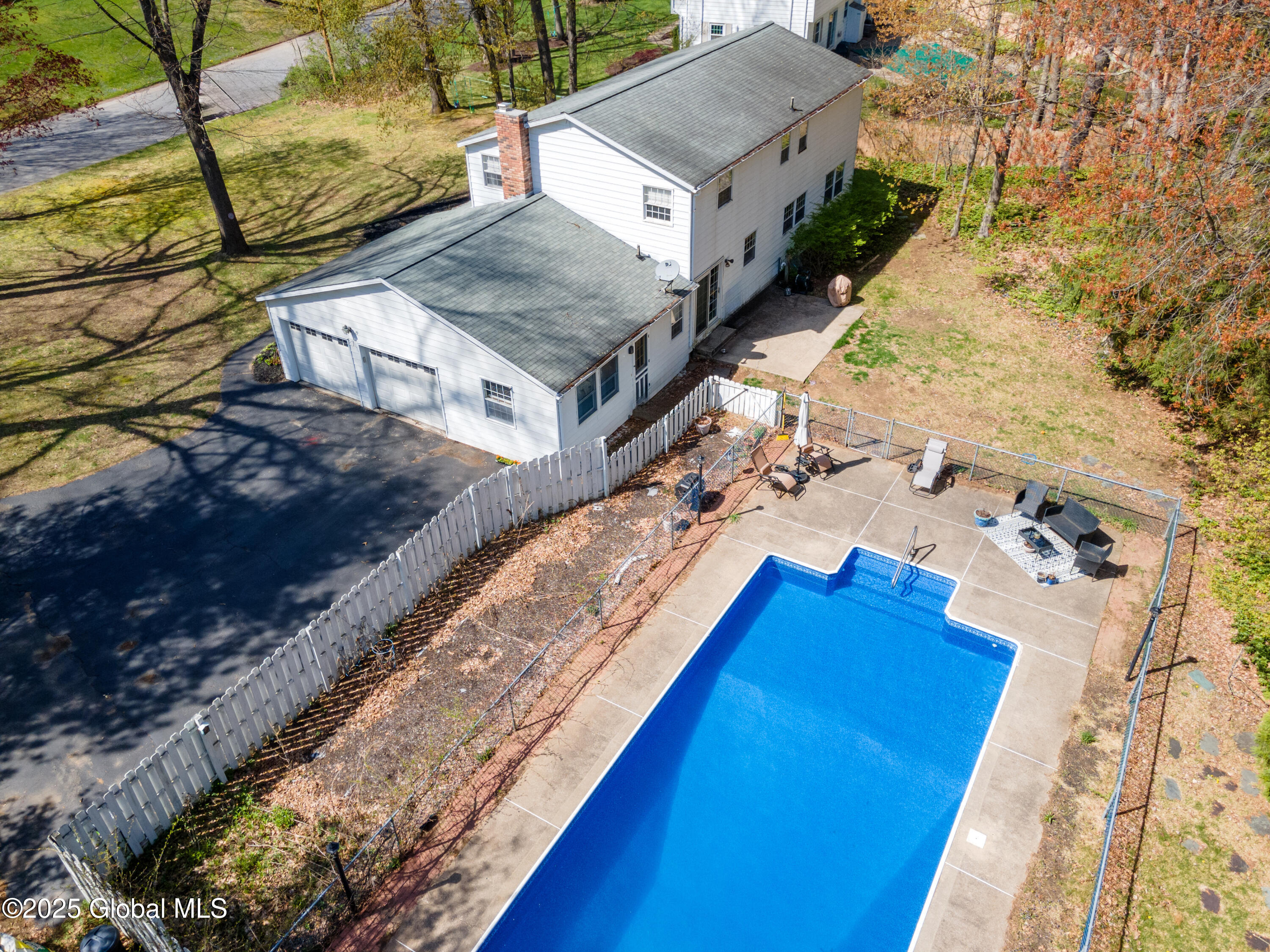 14 Tanglewood Drive, Ballston Lake, New York image 40