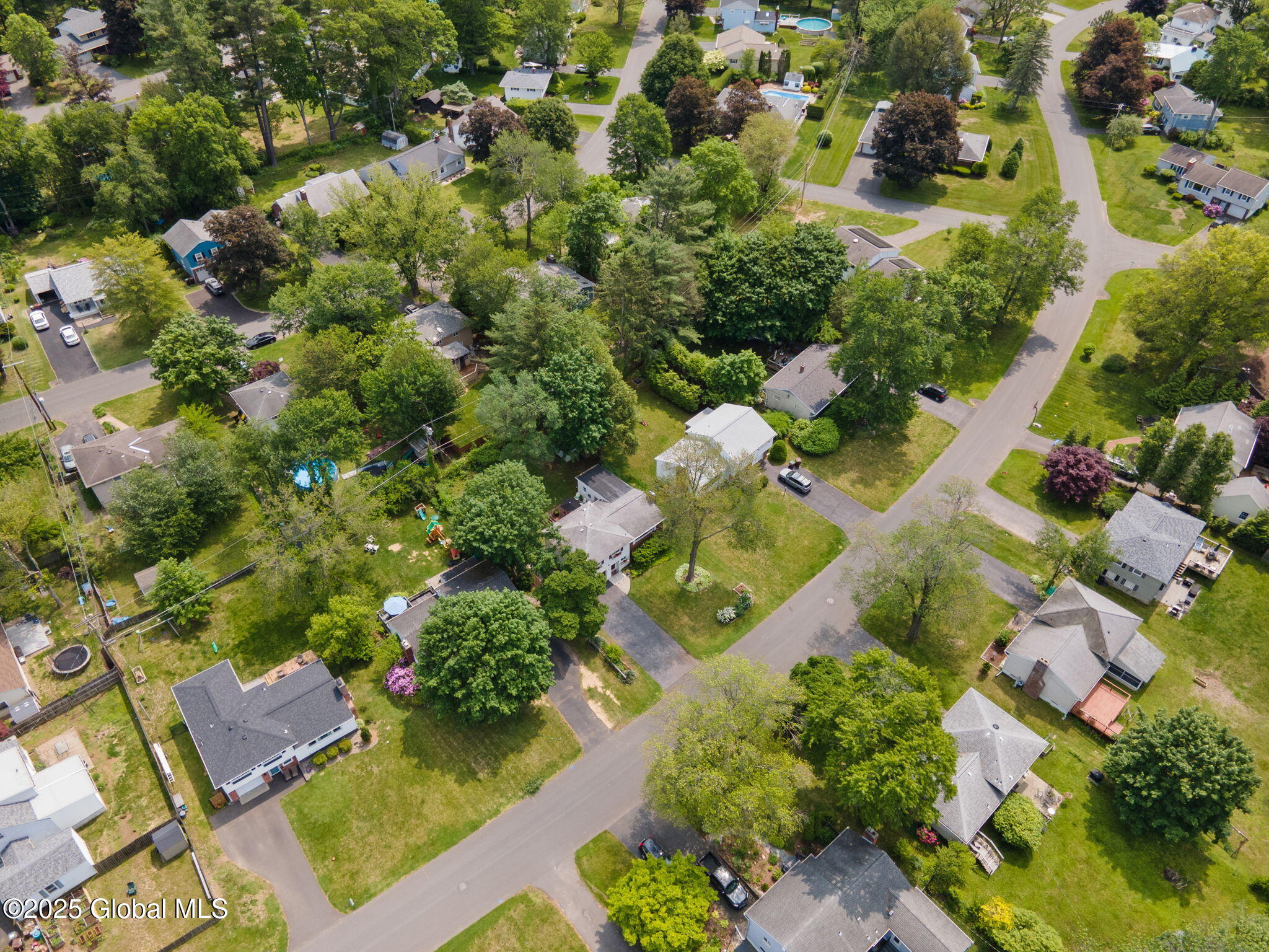 11 Greenock Road, Delmar, New York image 33