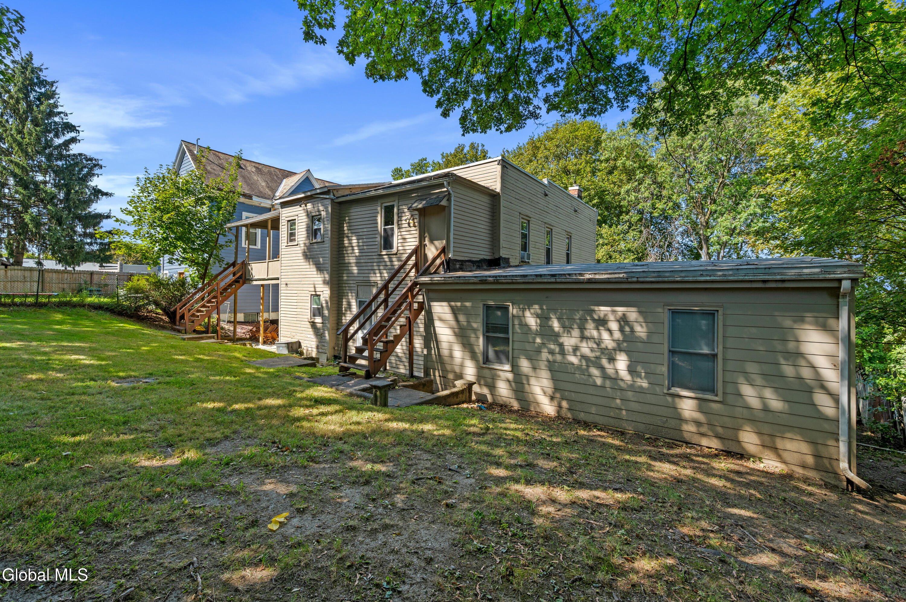 Troy, New York 12180, United States, 7 Bedrooms Bedrooms, ,4 BathroomsBathrooms,Residential,Active,216136